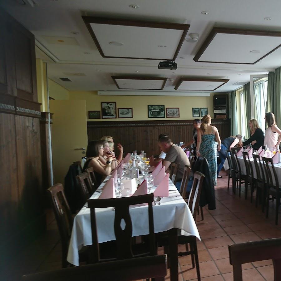Restaurant "Wirtshaus zur er Einkehr" in Poing