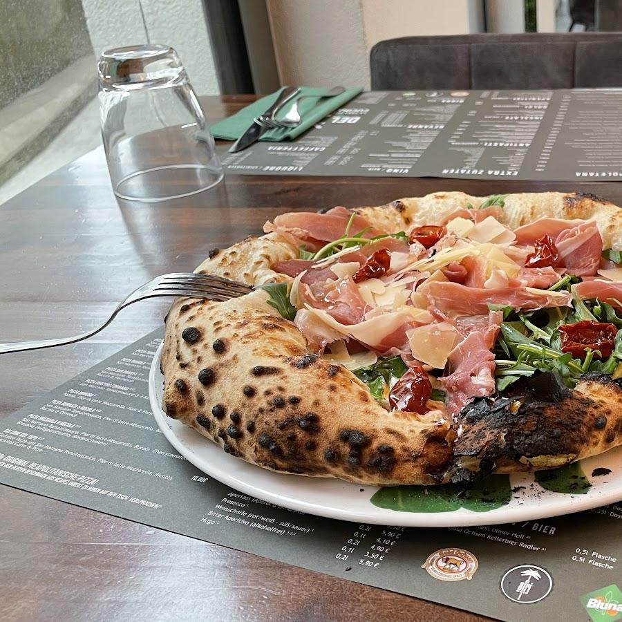 Restaurant "Del Tufo - La vera Pizza Napoletana" in Ulm
