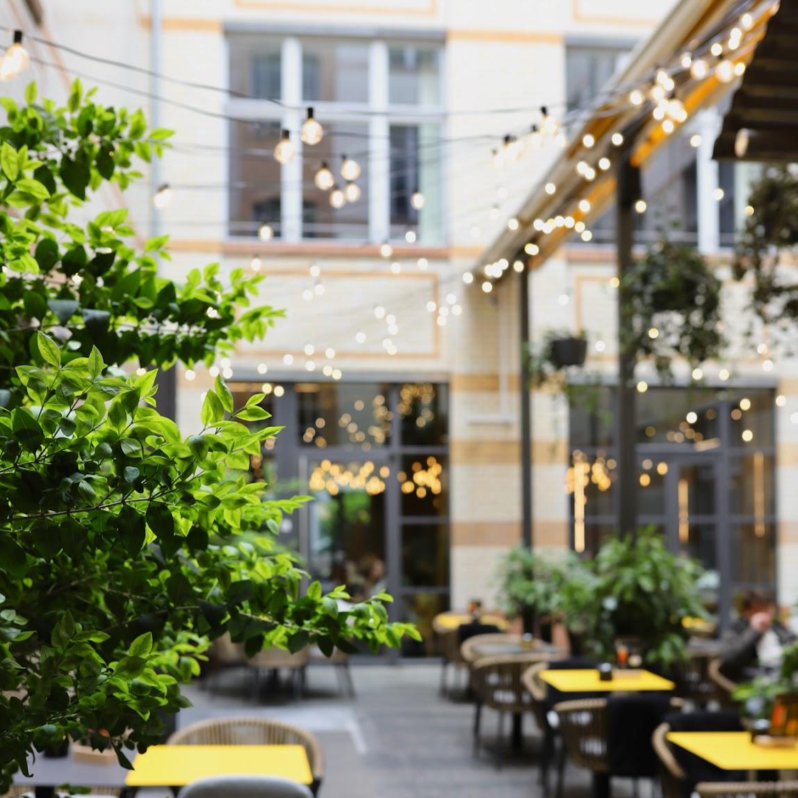 Restaurant "Upper Grill & Bar" in Berlin