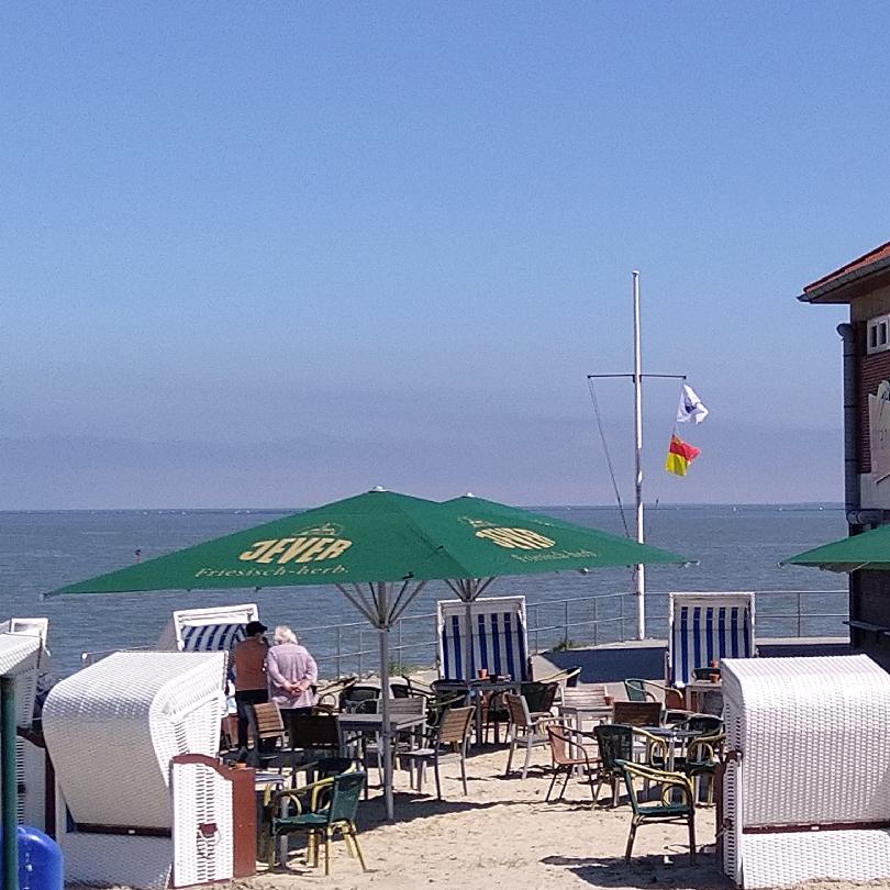 Restaurant "Strandhaus1-Hooksiel" in Wangerland