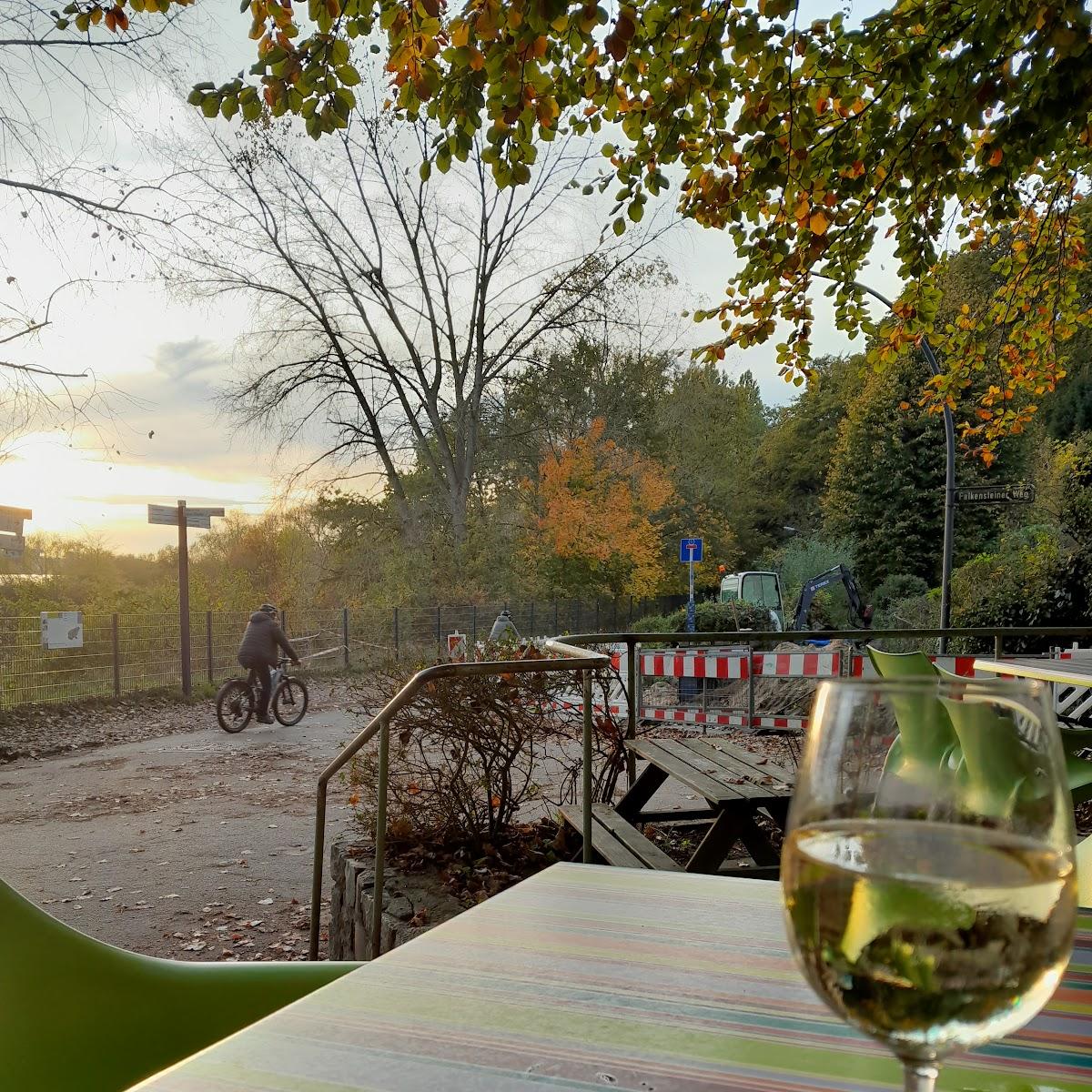 Restaurant "Pavillon Lütt Falkenstein" in Hamburg