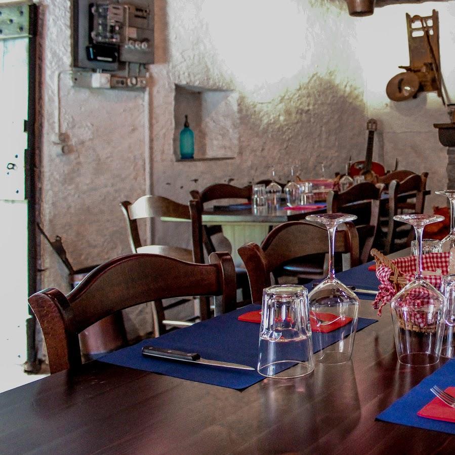 Restaurant "Grotto America" in Ponte Brolla, Tegna