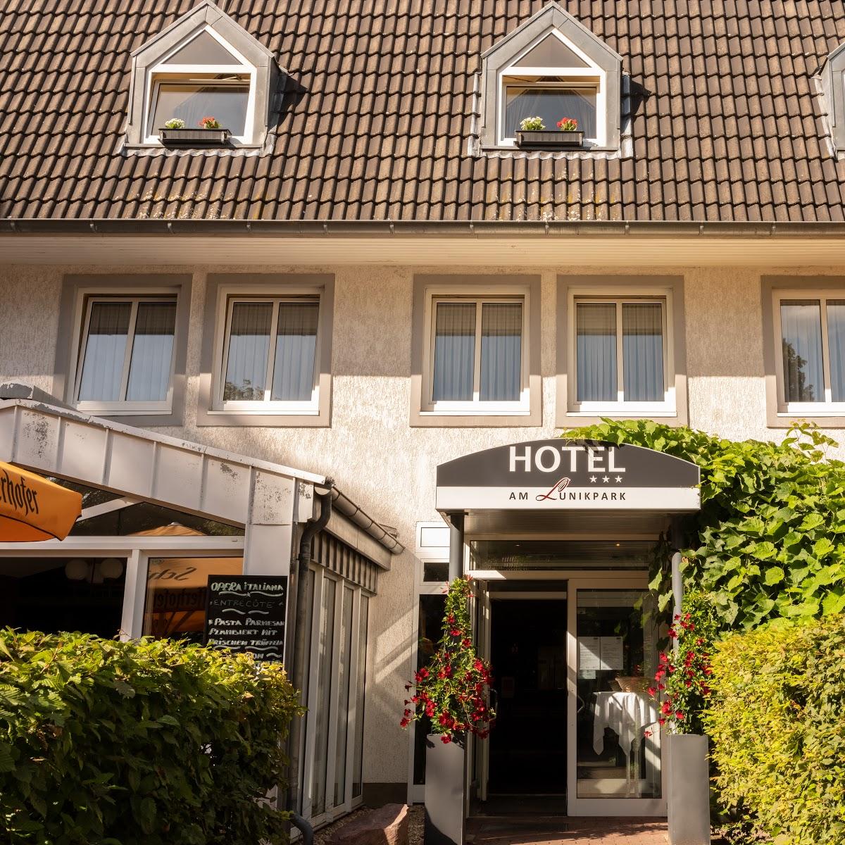 Restaurant "Hotel am Lunikpark GmbH" in Hohen Neuendorf