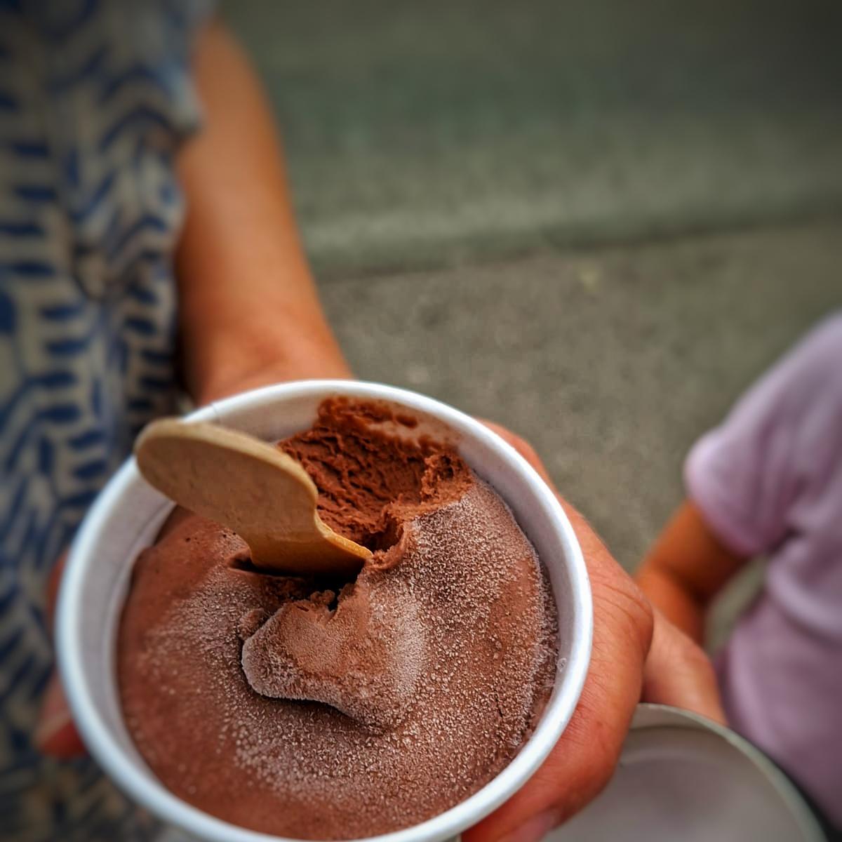 Restaurant "Eisautomat" in Tengen