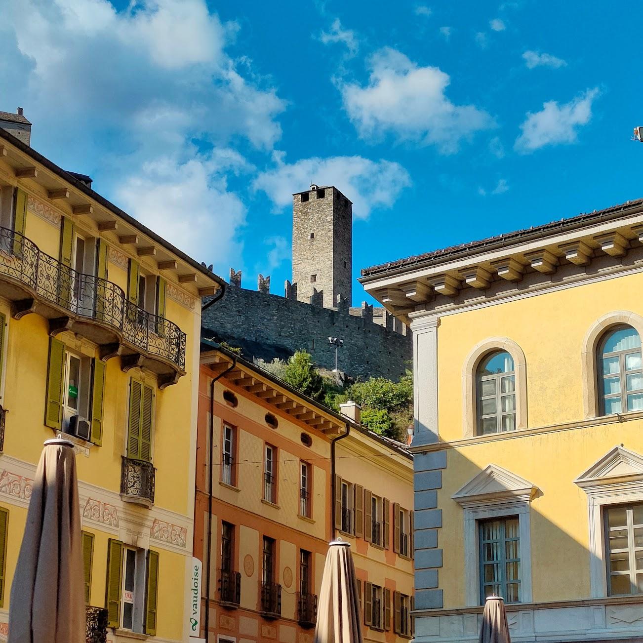 Restaurant "Albergo-Ristorante Croce Federale" in Bellinzona