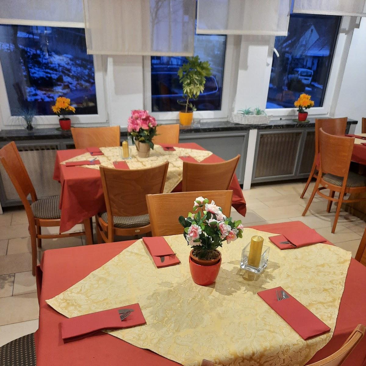 Restaurant "Pizzeria-Ristorante da Raffaele im Burgblick" in Veringenstadt