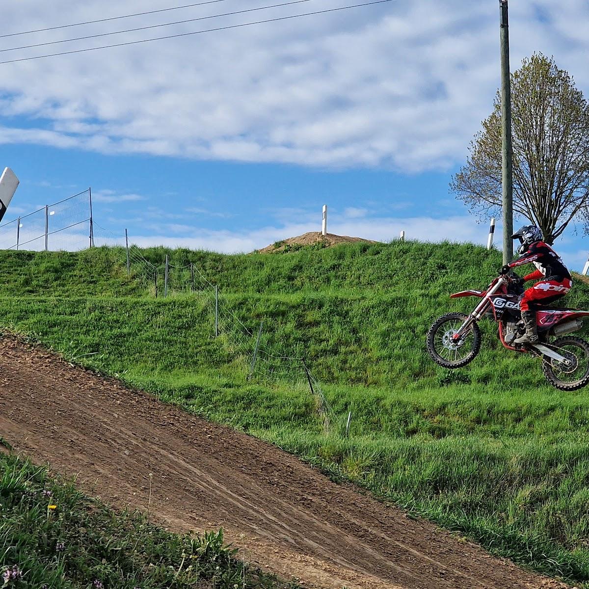 Restaurant "Raudies-Cross-Freizeit-Ausflugsgaststätte" in Waldheim