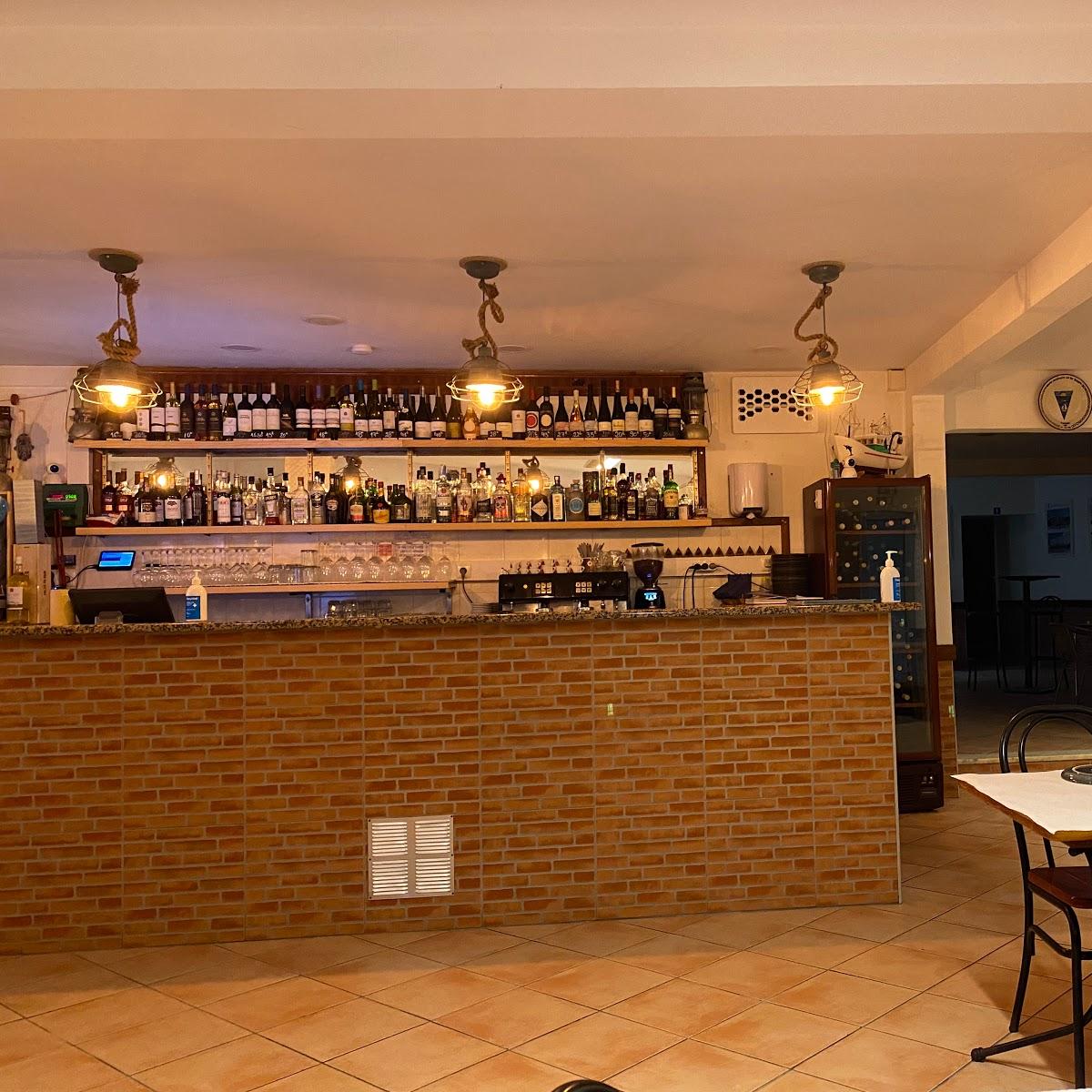 Restaurant "O Clube Restaurante&Bar" in Burgau