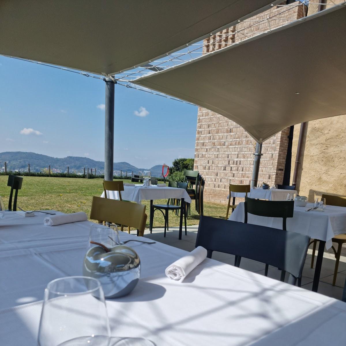 Restaurant "Osteria Enoteca Cuntitt" in Castel San Pietro