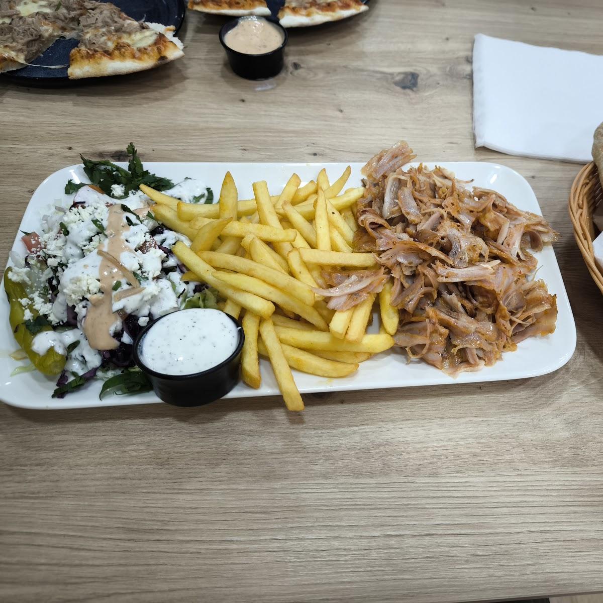 Restaurant "PERA Döner Pide - Kebaphouse & More" in Leutkirch im Allgäu