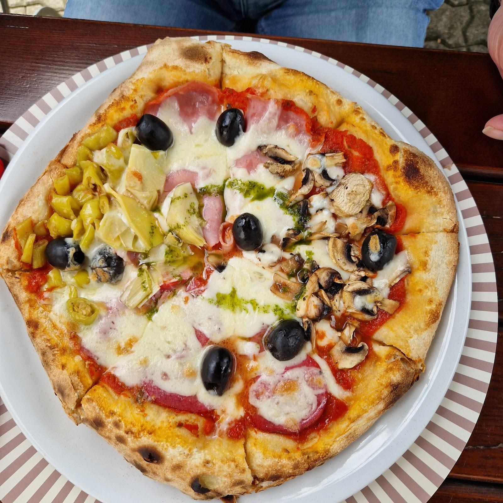 Restaurant "Pizzeria Golfo Di Napoli" in Cadolzburg