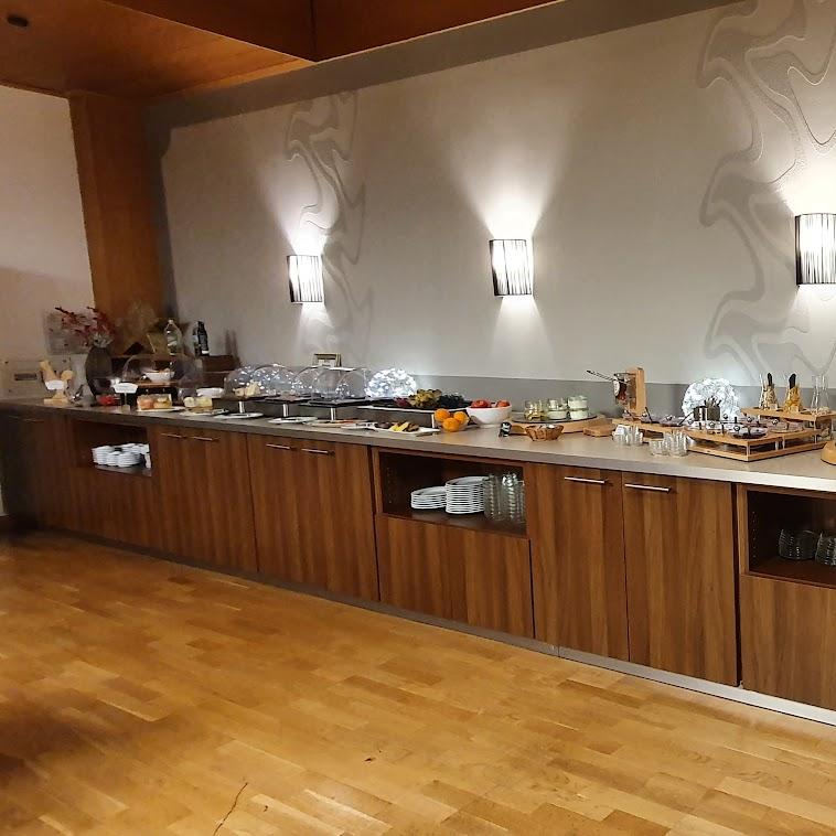 Restaurant "Hotel-Gasthof Neue Post" in Leutershausen