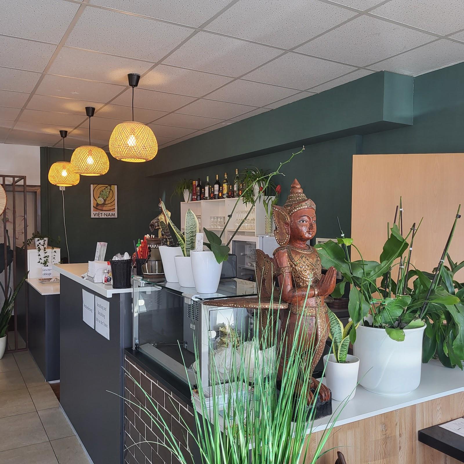 Restaurant "Hoa Sen Asia Bistro" in Hardegsen