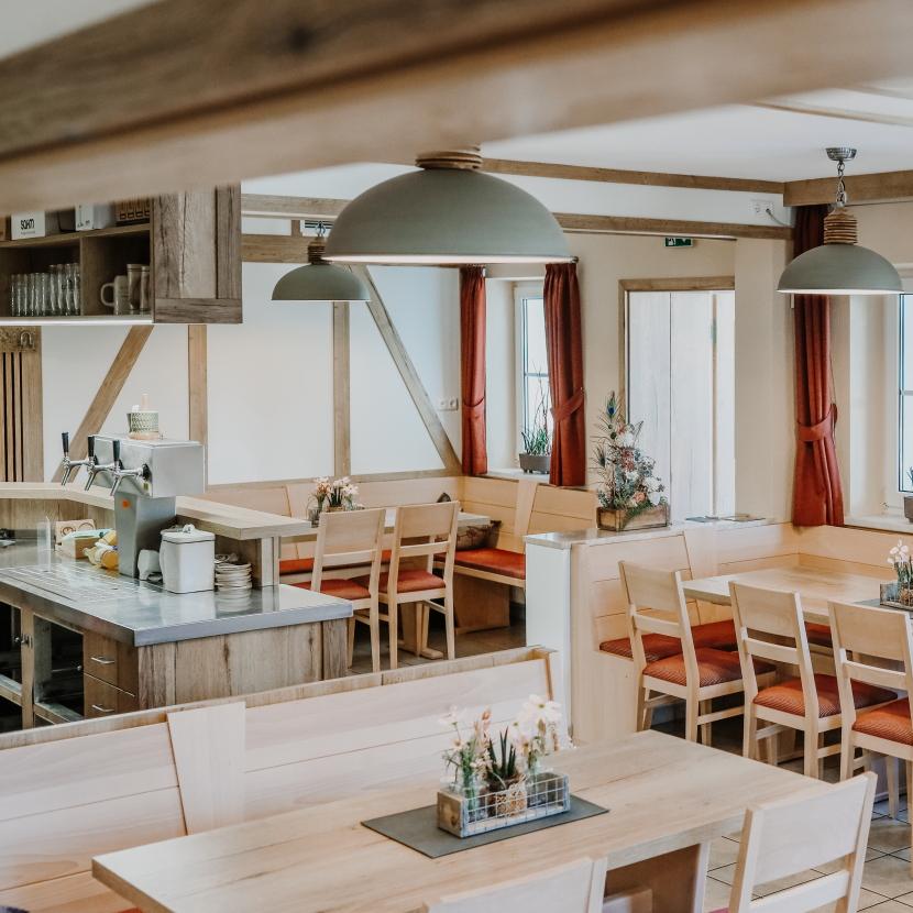 Restaurant "Gasthaus zur Linde" in Dombühl