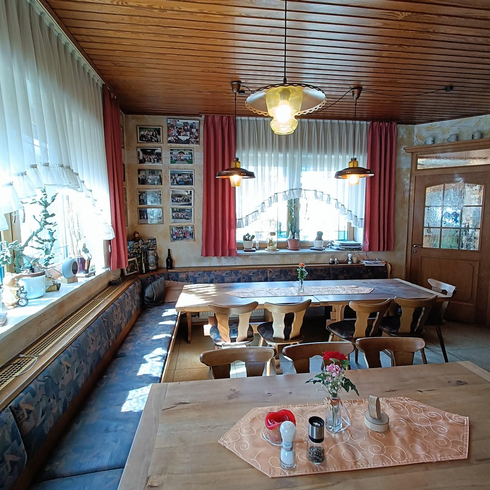Restaurant "Gasthaus Krone Schlötterer Maria und Ernst" in Lehrberg