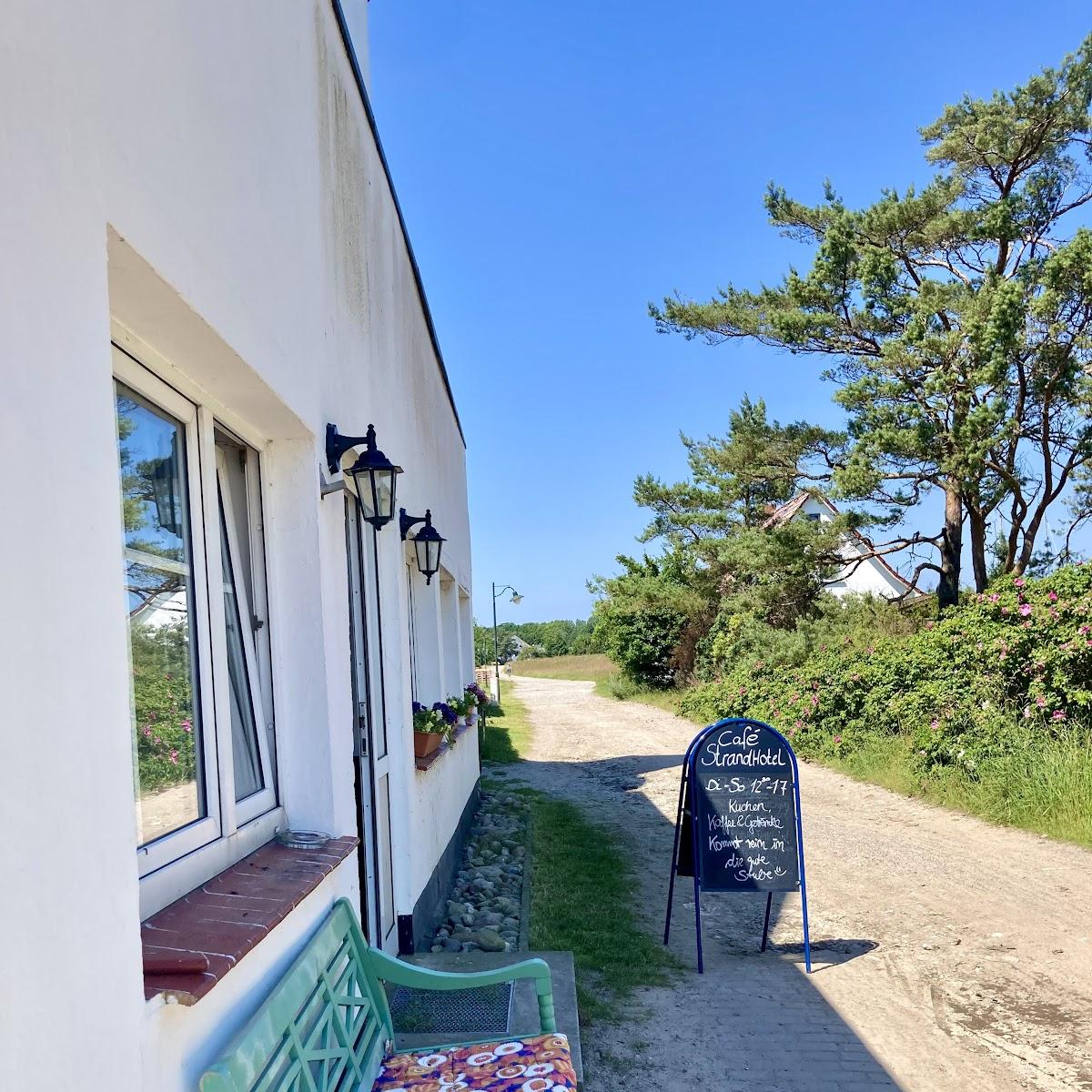 Restaurant "StrandHotel Café" in Insel Hiddensee