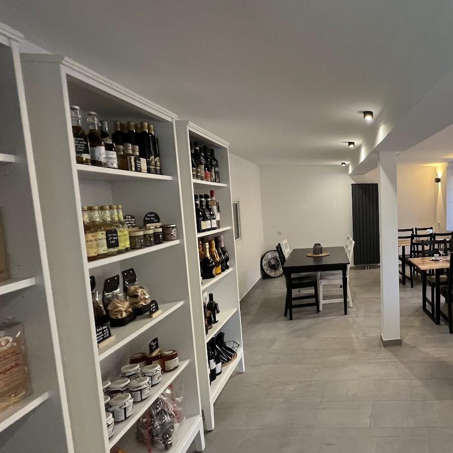 Restaurant "Di Bello Gelato Panini Bar Ristorante" in Großkarlbach