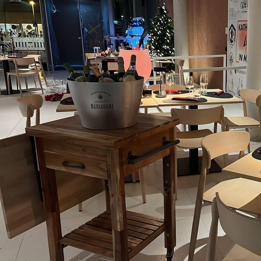 Restaurant "LEO  | Restaurant & Eismanufaktur" in Marburg