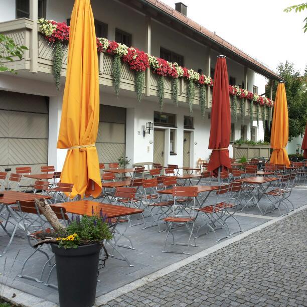 Restaurant "Hotel - Landgasthof Obermaier Zum Vilserwirt" in Altfraunhofen