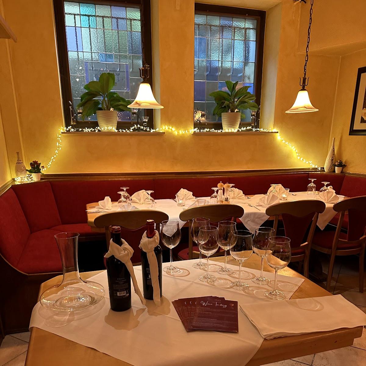 Restaurant "Perle Sarde I Vinoteca & Ristorante - Sardische Spezialitäten" in Bad Salzuflen