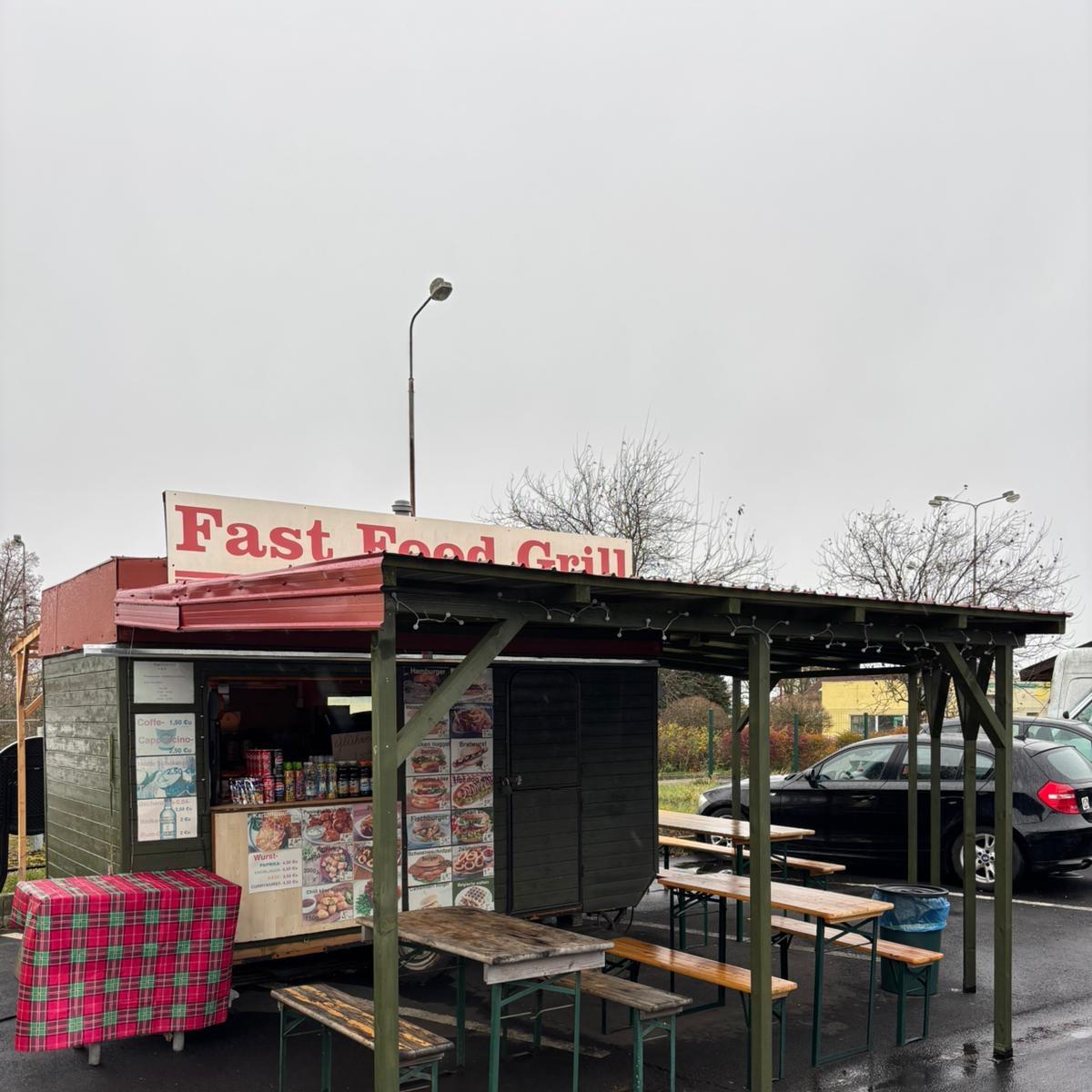 Restaurant "V&H Grill" in 