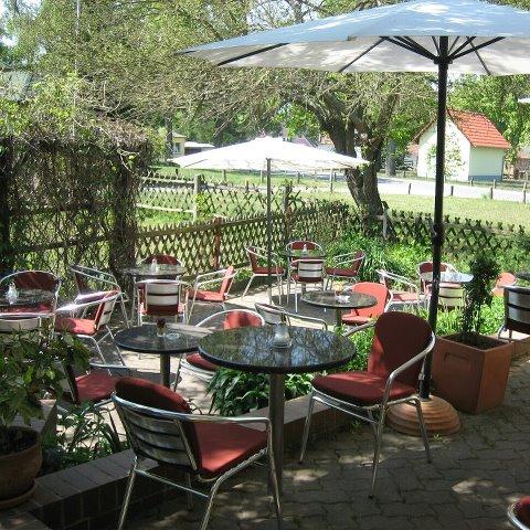 Restaurant "Eiscafé  Im Grünen  - Zesch am See (b. )" in Zossen