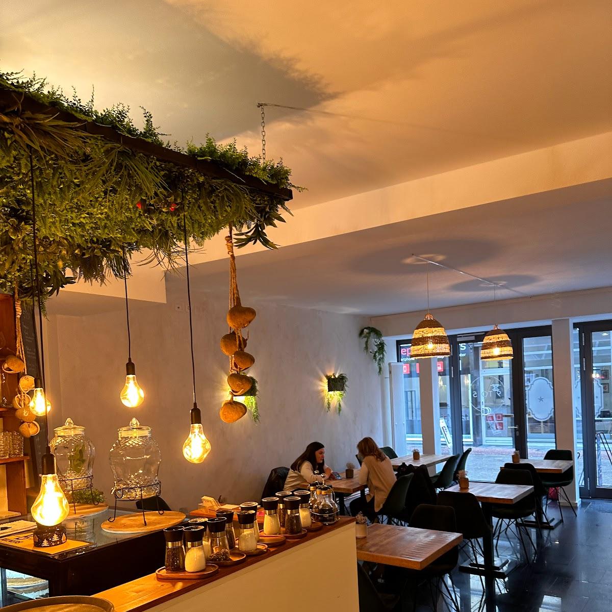 Restaurant "9 TO 5 - Café & Brunch" in Kaiserslautern