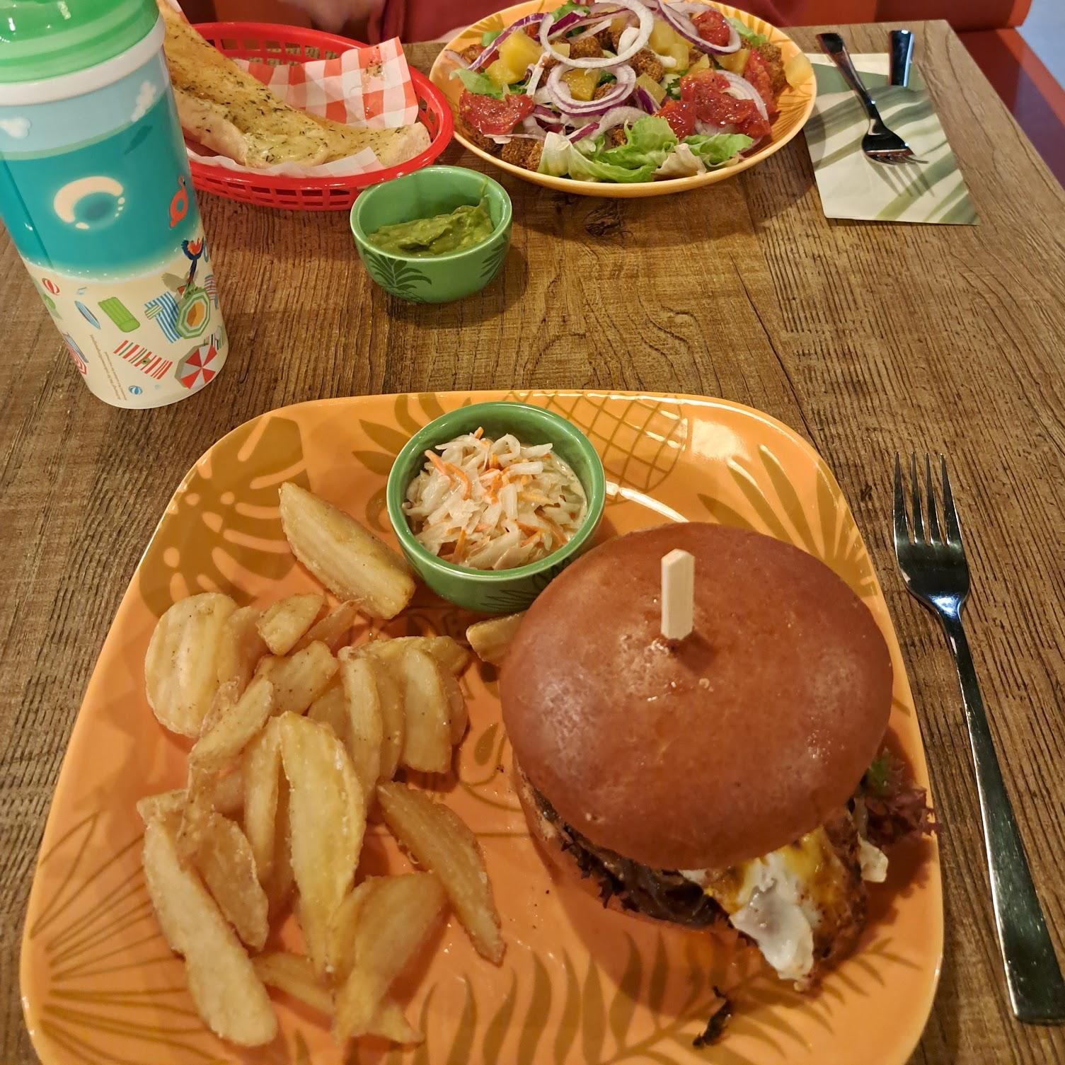 Restaurant "OHANA Town Restaurant & Bar" in Halbe