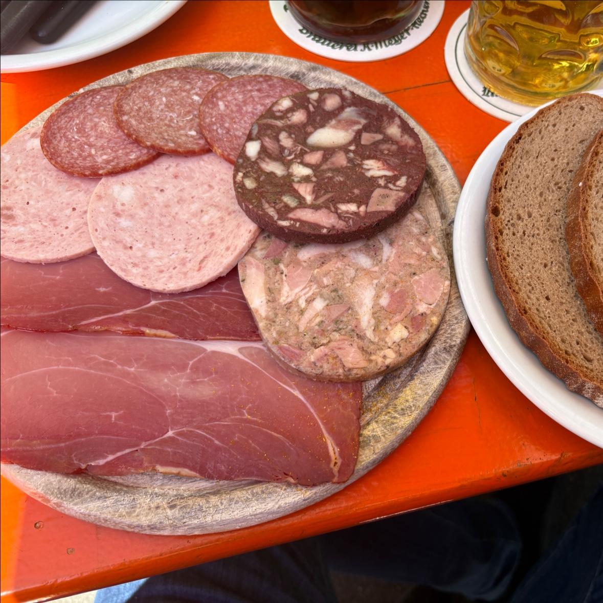 Restaurant "Biker Spots Kathi Bräu Heckenhof" in Aufseß