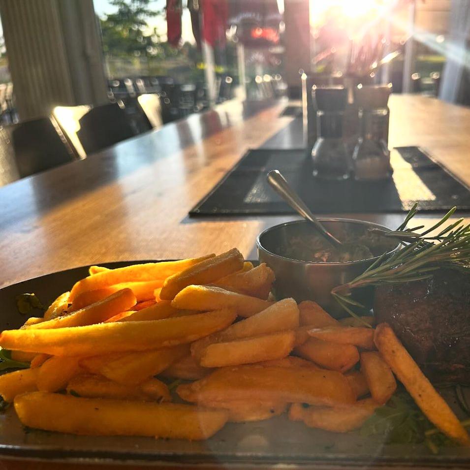 Restaurant "Hole 19 Bistro" in Kitzingen