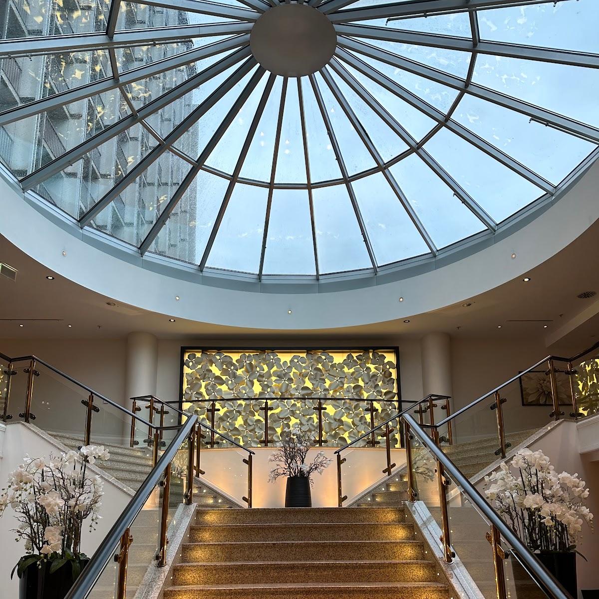 Restaurant "Le Petit Chef -" in München