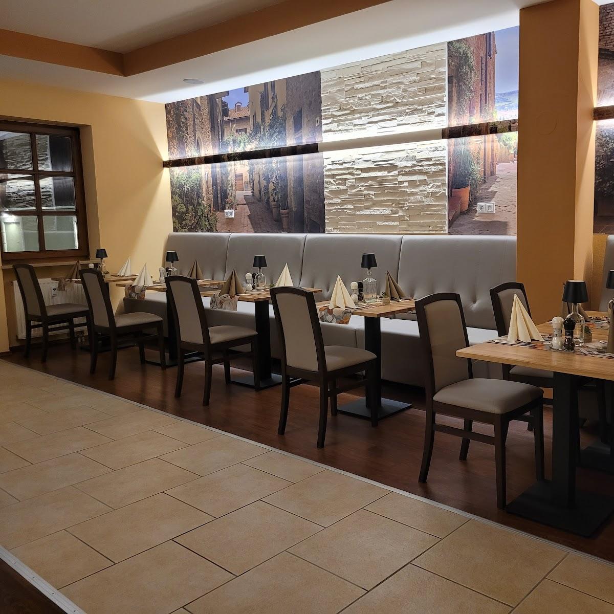 Restaurant "Trattoria La Piazza" in Rennertshofen