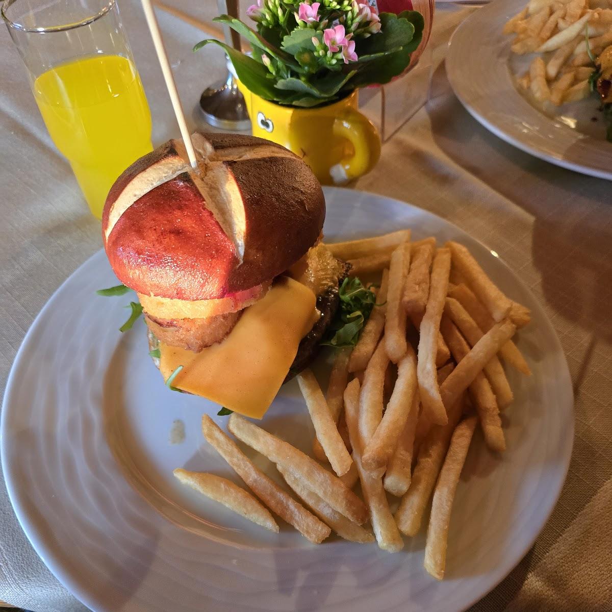 Restaurant "Patties - Burger (Gartenklause )" in Delitzsch