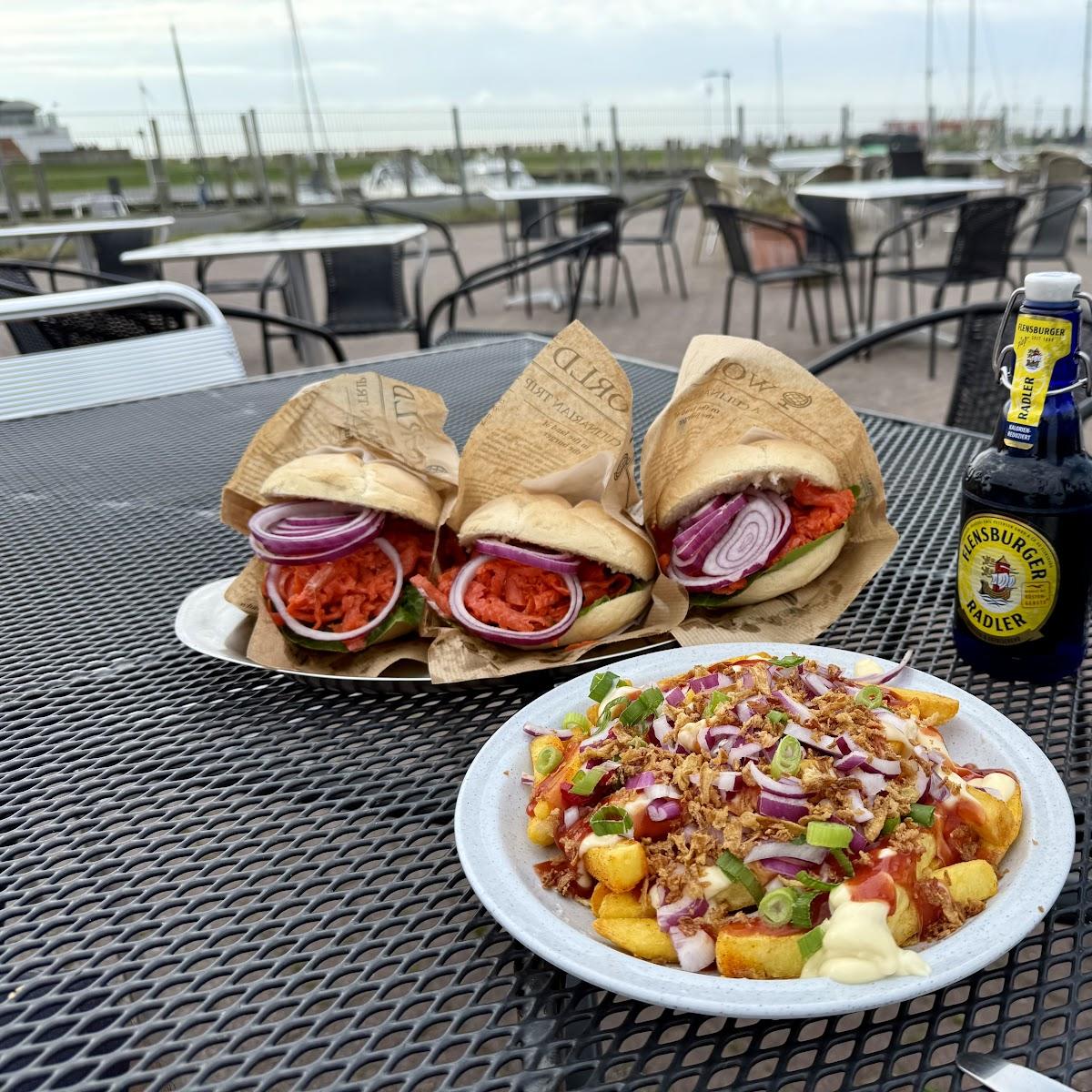 Restaurant "No Name Fisch Dorum" in Wurster Nordseeküste
