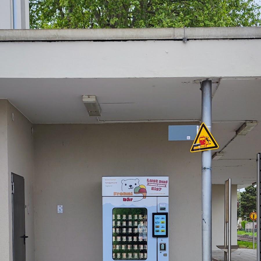 Restaurant "Frohnibär Eisautomat |  Bahnhof" in Bodenheim