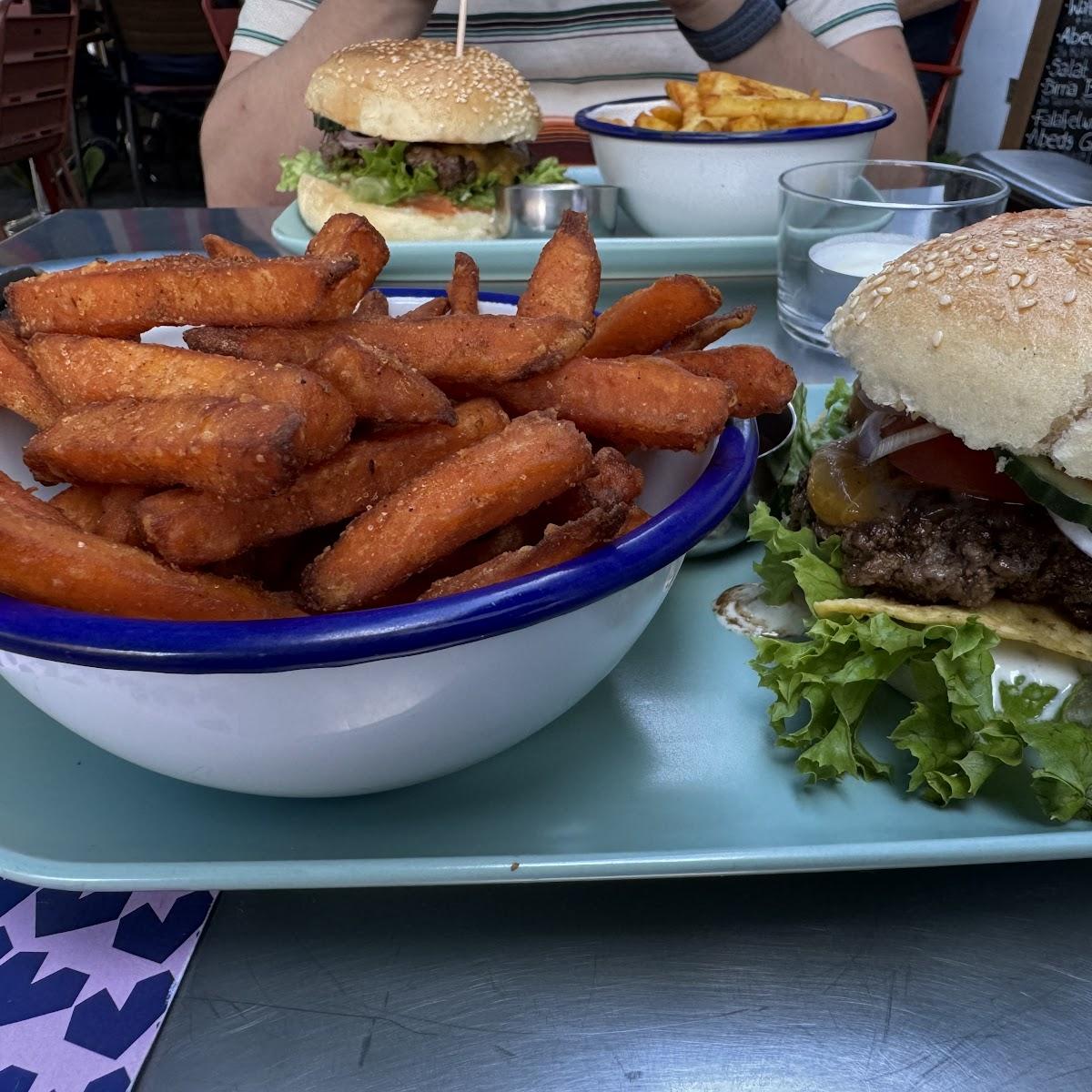 Restaurant "Restaurant Mama