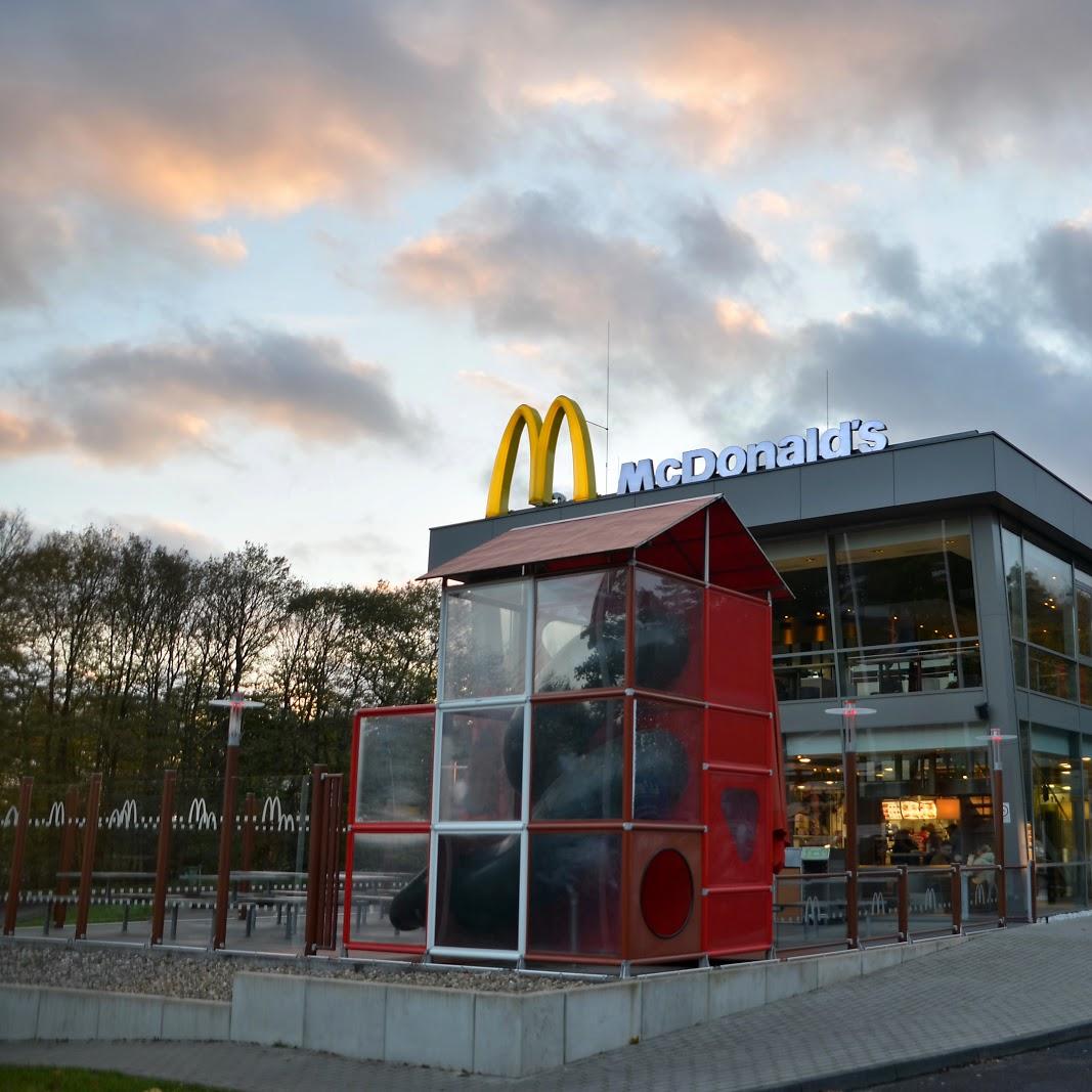 Restaurant "McDonald