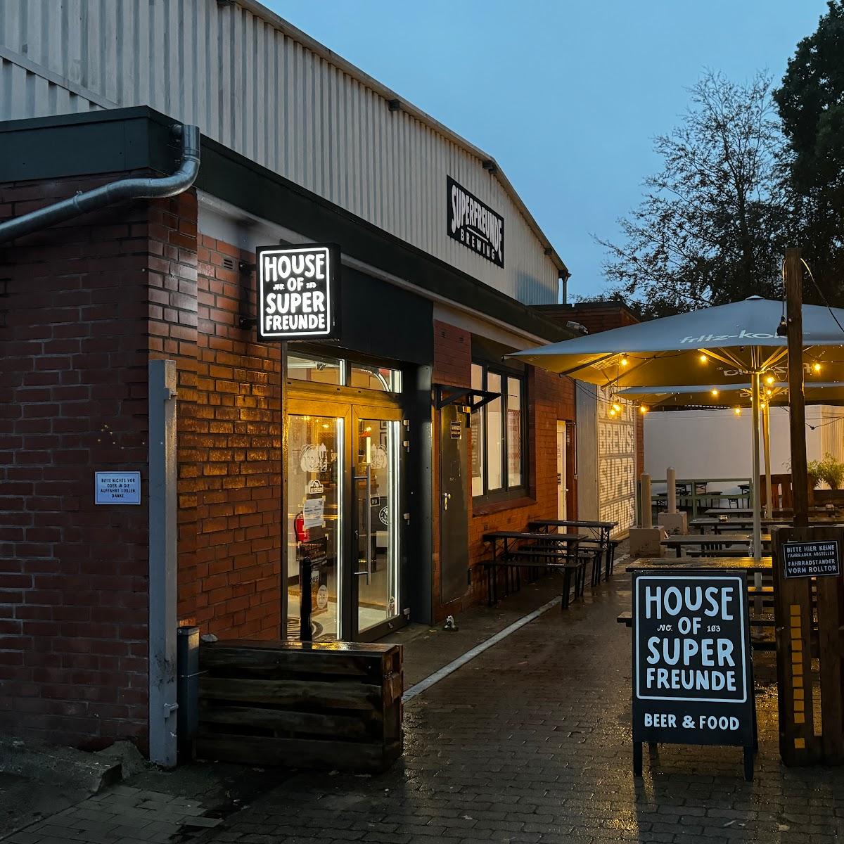 Restaurant "HOUSE OF SUPERFREUNDE" in Norderstedt