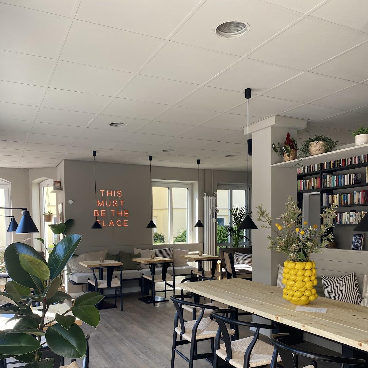 Restaurant "eena — Refined Coffee" in Kühlungsborn