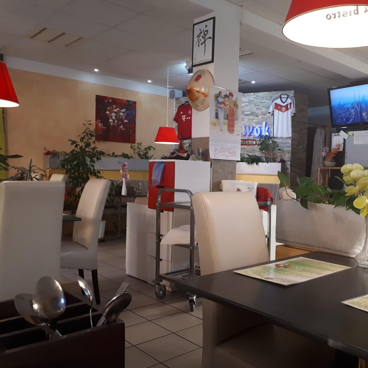 Restaurant "Bistro Vietwok" in Traunreut