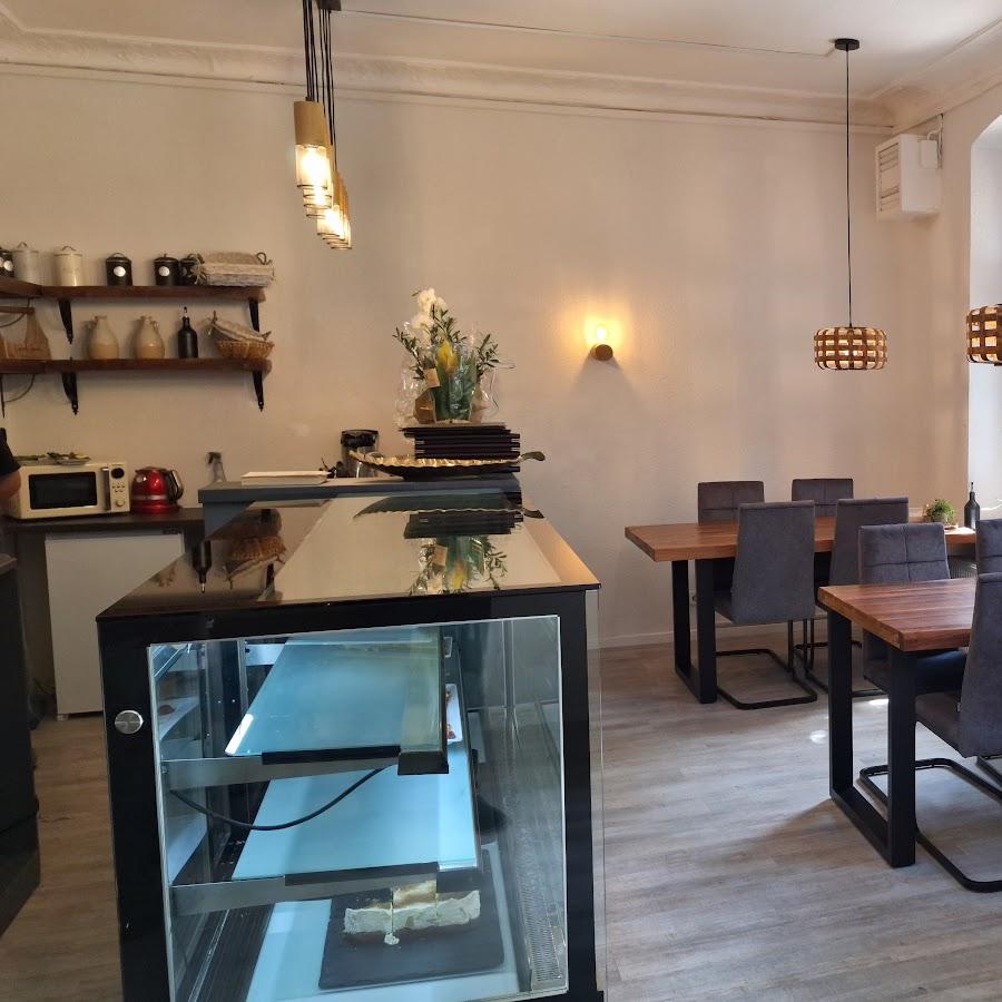 Restaurant "Petit Beirut -" in Neumünster