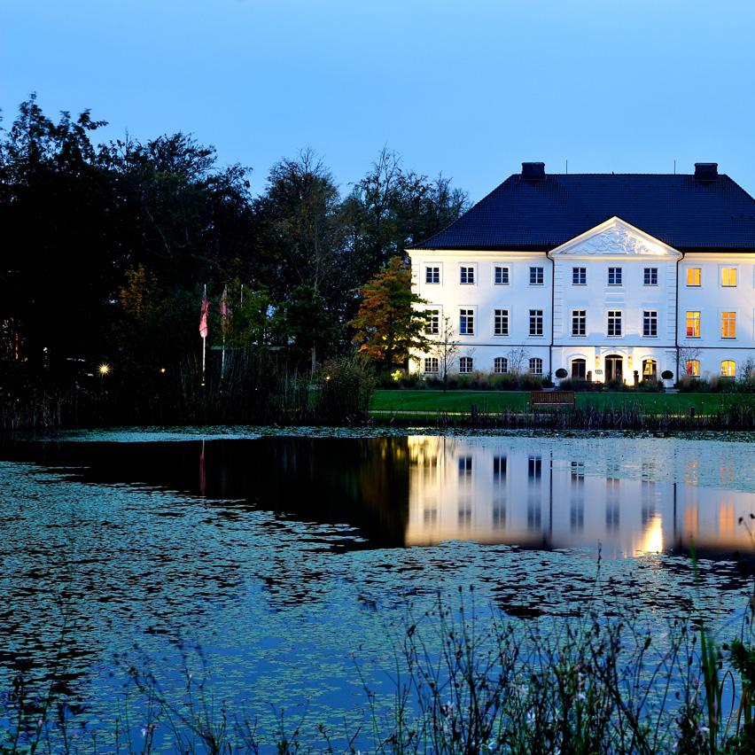 Restaurant "Schlossgut Gross Schwansee" in Kalkhorst