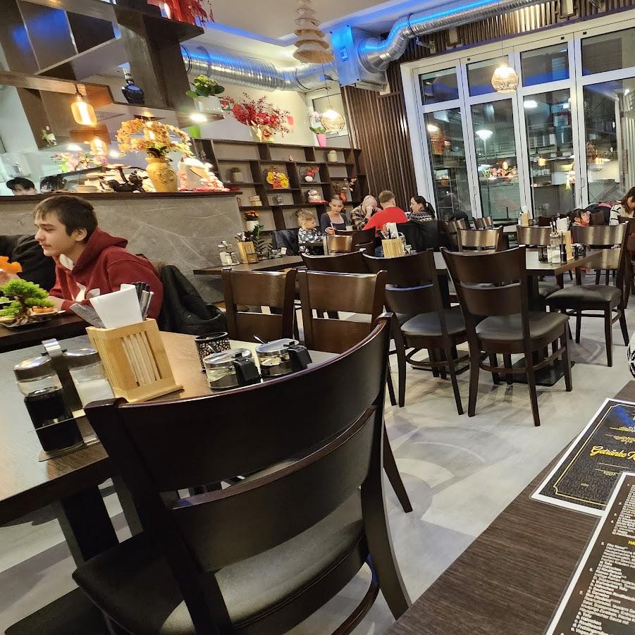 Restaurant "Á Dông Asia & Sushi & Vegetarische Küche" in Panketal