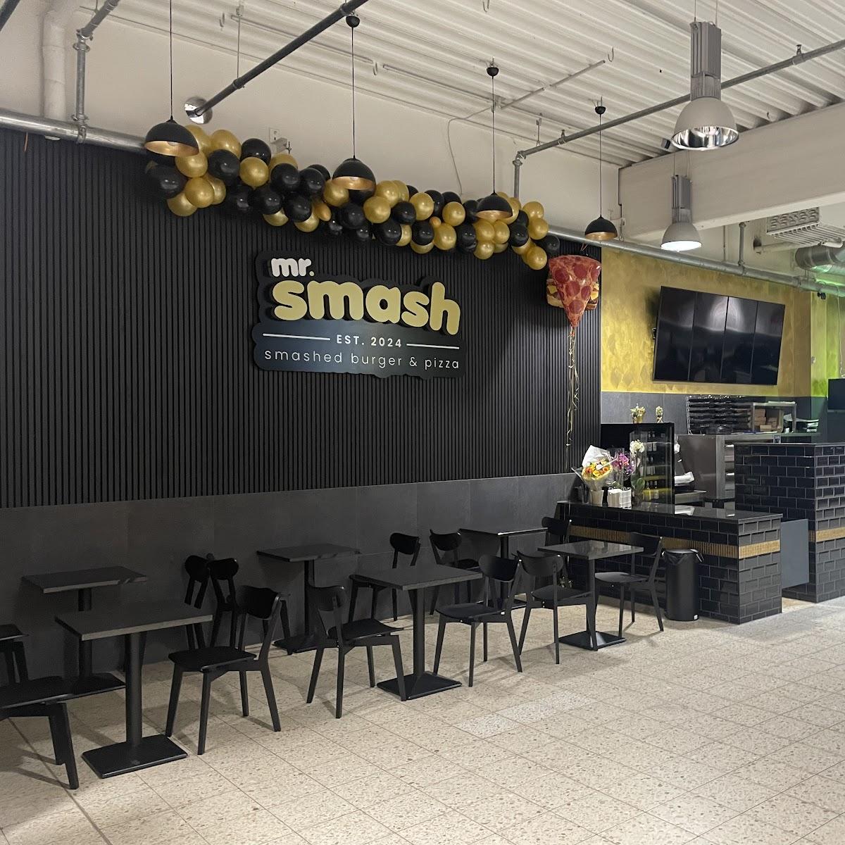 Restaurant "mr.smash | smashed burger & pizza" in Garbsen