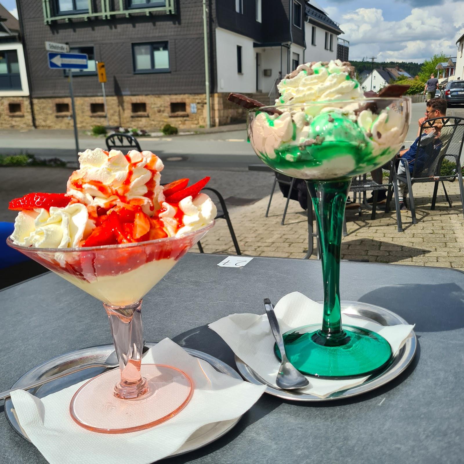 Restaurant "Eis-Cafe Venezia" in Medebach