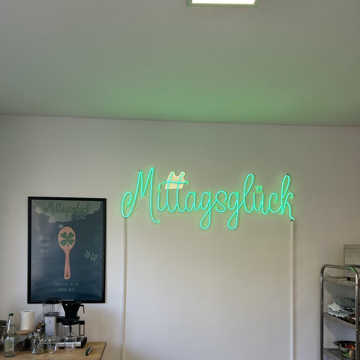 Restaurant "Mittagsglück" in Hamburg