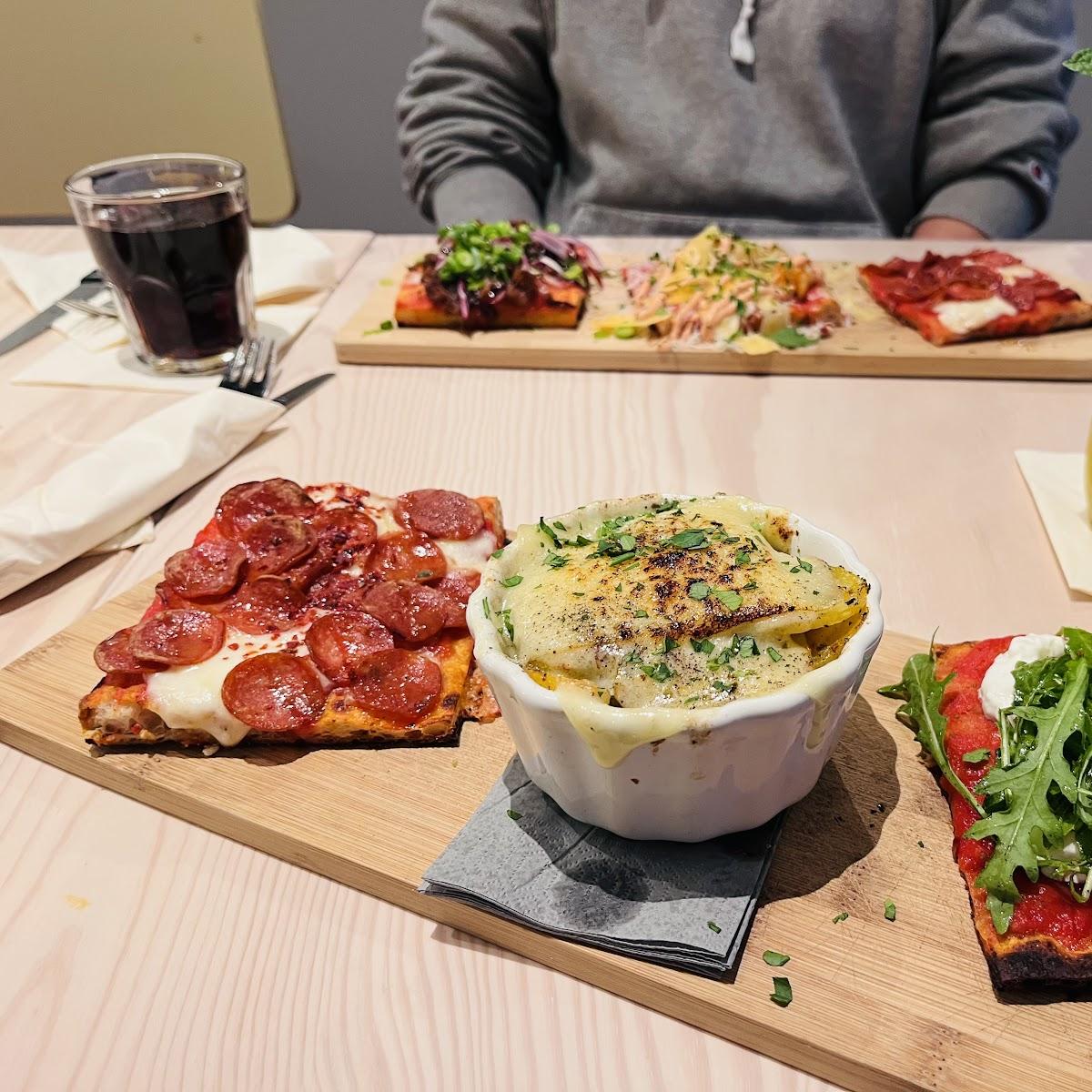 Restaurant "Pizza & Stein - Deine Slicebar" in Düren