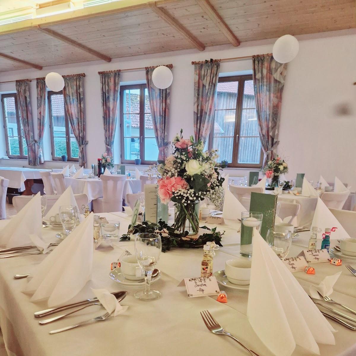 Restaurant "Gasthaus Goldener Adler" in Unteregg