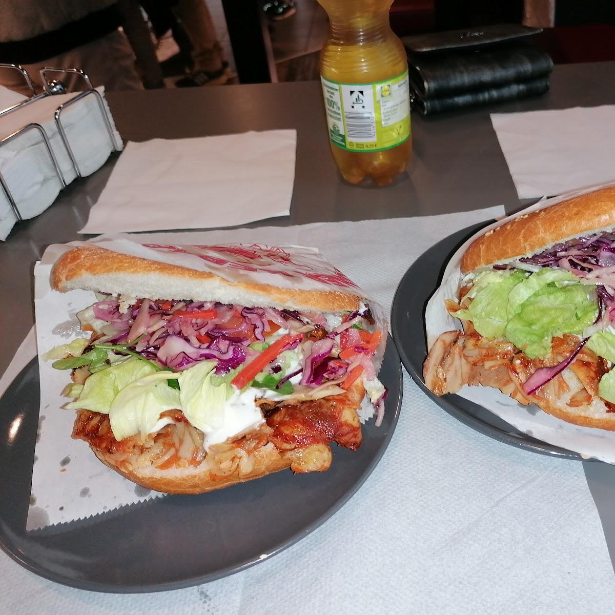 Restaurant "Döner & Pizza Lounge" in Traunreut