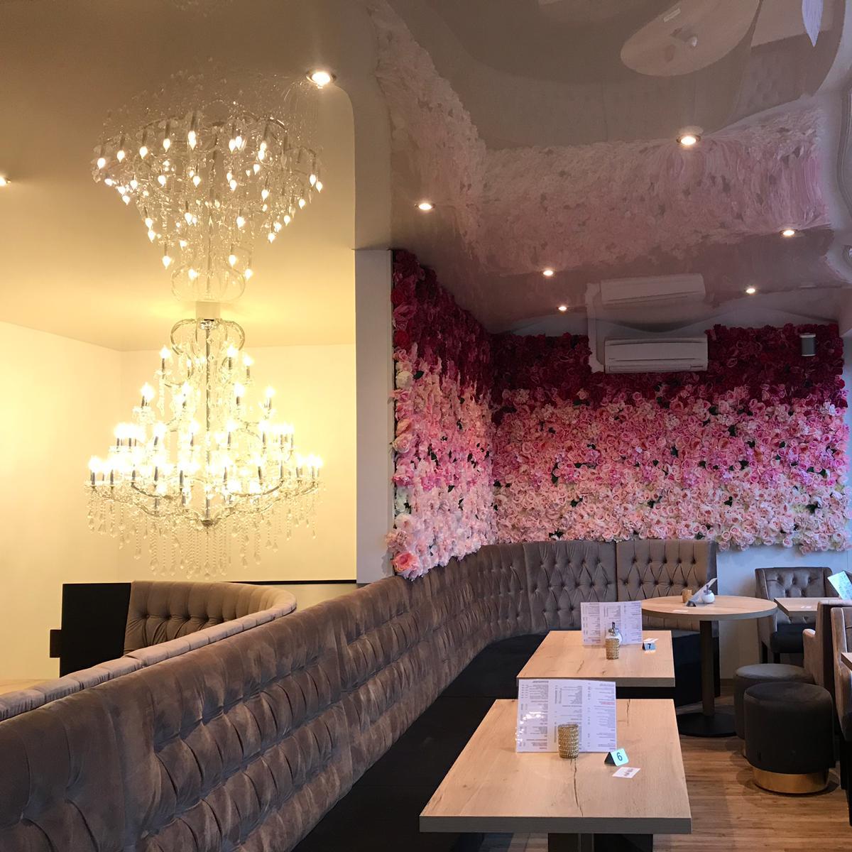 Restaurant "Café Paris" in Euskirchen